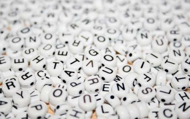 Cuvintele care au dispărut din limba română. Ce erau, de fapt, ”cioarecii”
