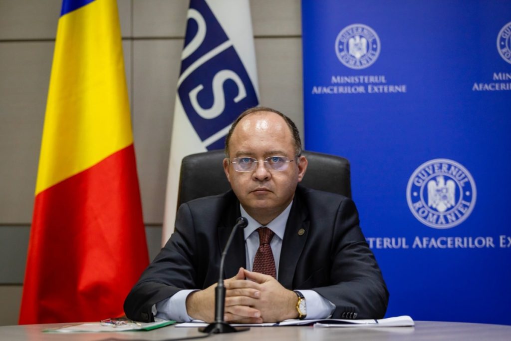 MAE opreşte activitatea ambasadei României de la Kiev. Personalul diplomatic, repatriat