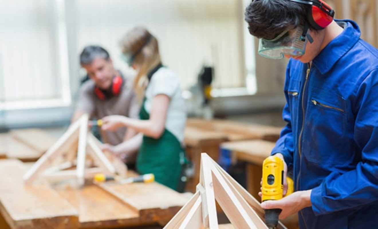 Motivul pentru care învățământul românesc e la coada Europei