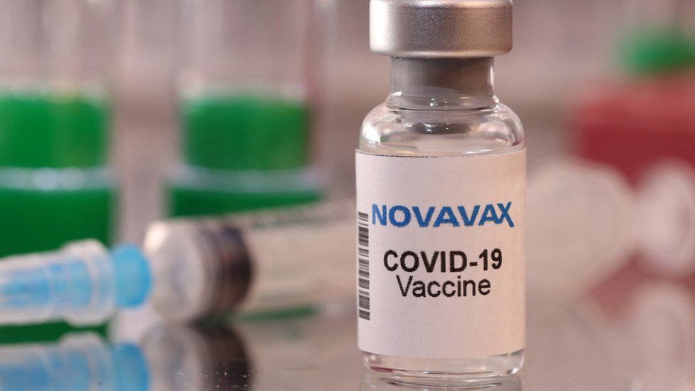 Un nou vaccin anti-covid, aprobat în Marea Britanie. Pe ce tehnologie se bazează