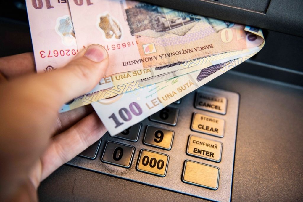 Veste bună pentru românii cu salariu minim pe economie. Avocatul Poporului: „Se impun măsuri urgente”