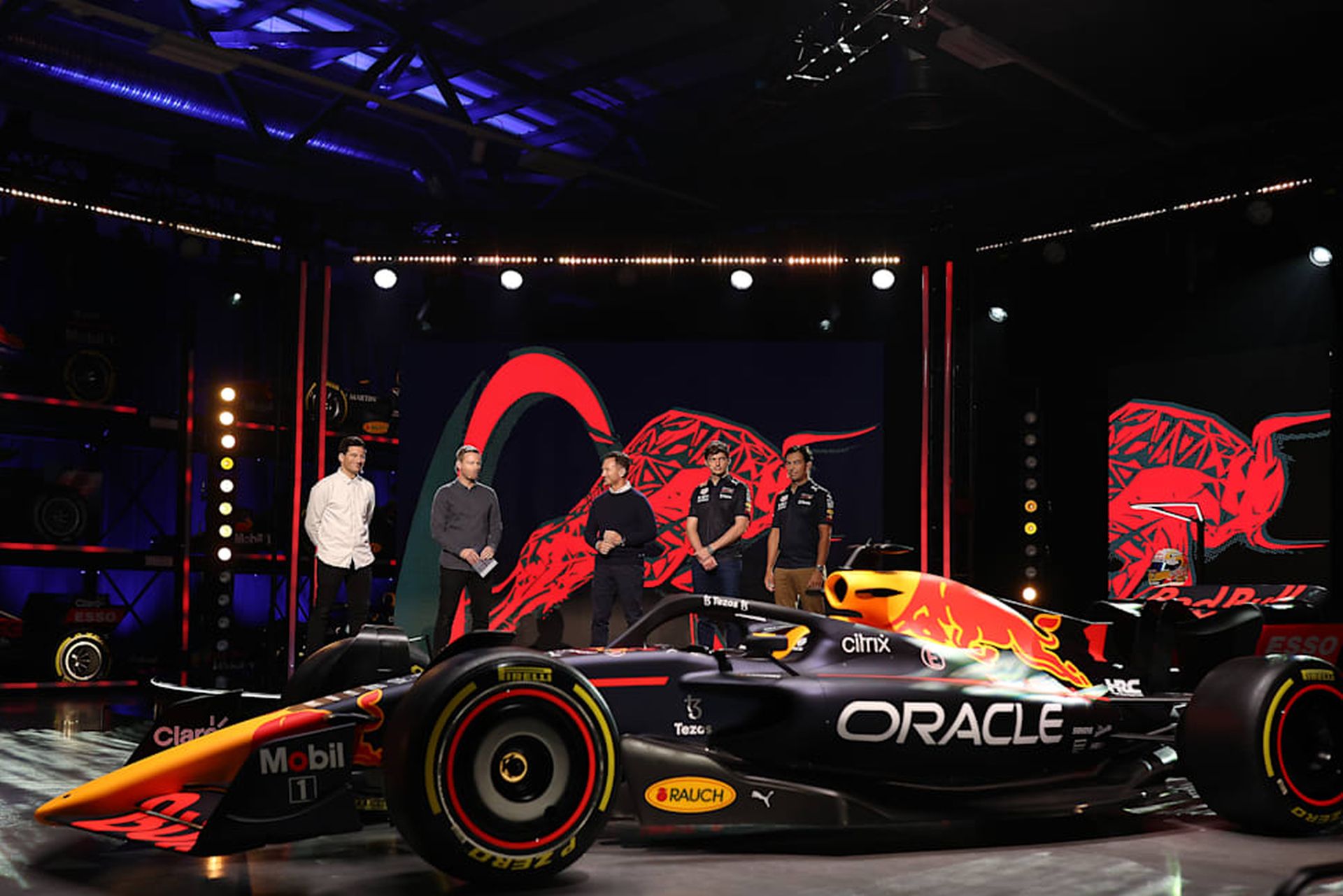 Parteneriat între Oracle și Red Bull Racing pentru noul sezon de Formula 1. Infrastructura de cloud necesară curselor va fi îmbunătățită