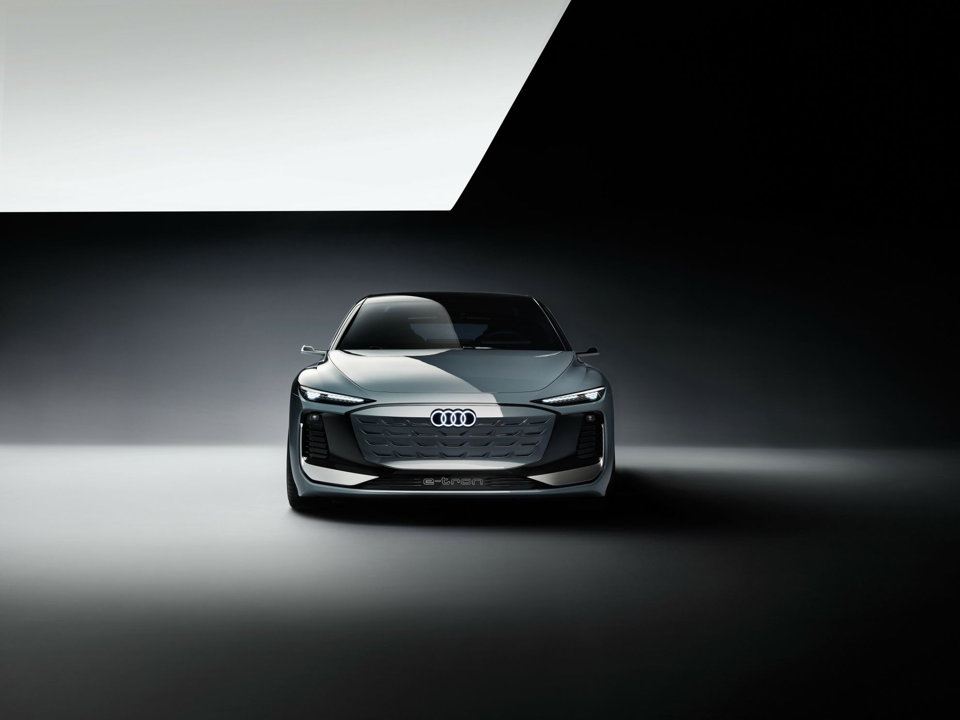 Audi A6 Avant e-tron concept: producătorul german lansează o nouă platformă și promite o autonomie de 700 de kilometri 