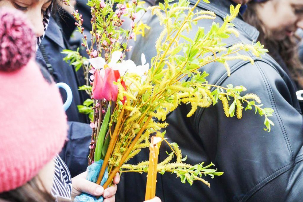 Cum va fi vremea de Florii 2022. Prognoza meteo pentru următoarea lună