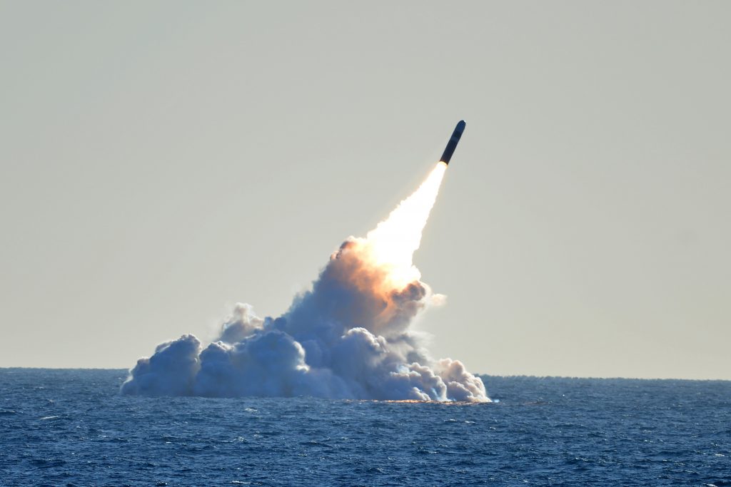 Declarația din Rusia care îngrijorează omenirea. Purtătorul de cuvânt al lui Putin a vorbit despre folosirea armelor nucleare
