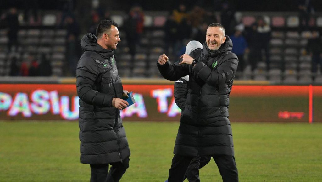 Fanii FCSB au cerut demisia antrenorului Toni Petrea. „Poate voi avea o discuție cu cei din conducere”