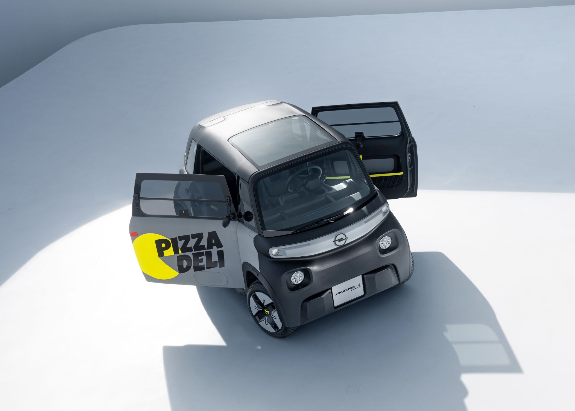 Opel Rocks-e Kargo: modelul electric pentru livrări oferă un spațiu de transport de 400 litri