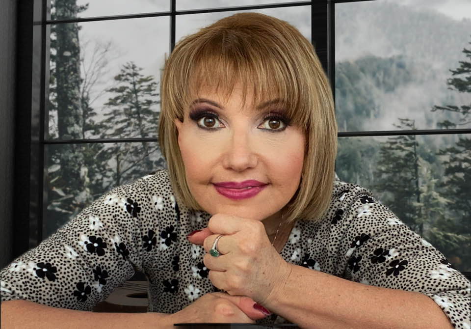 Cadourile costisitoare pe care le primea Marina Almășan de la Victor Socaciu de 1 Martie. „A trebuit să-l opresc”. În fiecare an îi lua același lucru. EXCLUSIV
