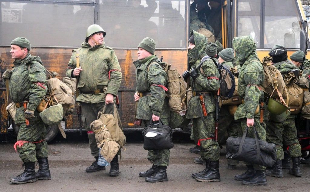 Soldații ruși, gest radical ca să nu mai lupte în războiul din Ucraina. Nu le pasă de durere. O interceptare i-a dat de gol