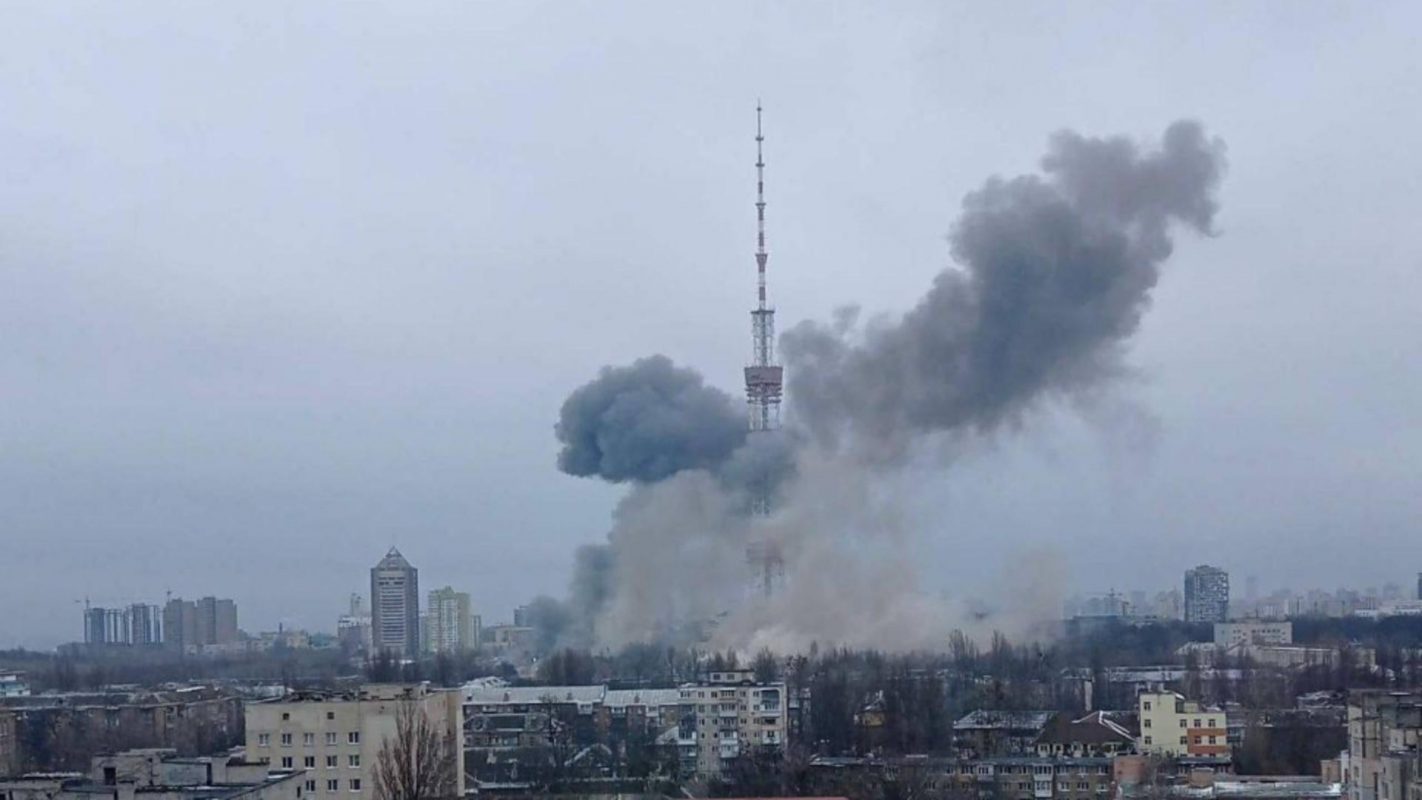 Cum a trăit un român bombardamentele din Kiev. „Dacă ești străin, se uită ciudat la tine”