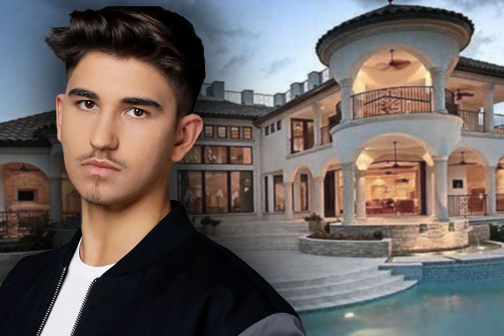 Cum arată casa lui Sebastian Dobrincu de la Imperiul Leilor. Trăiește într-un adevărat palat la 23 de ani