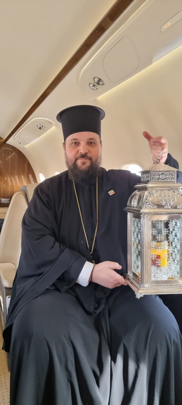 Lumina sfanta a ajuns si in Romania