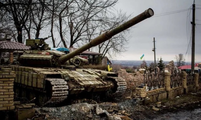 Un milionar ucrainean a cerut armatei să-i bombardeze conacul după ce a văzut trupele rusești ocupându-l