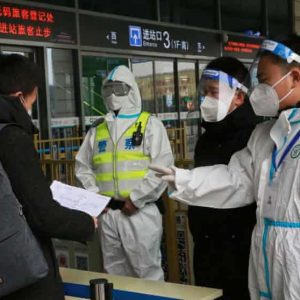 După Shanghai și Beijingul este lovit de coronavirus. Restricții și testări în masă