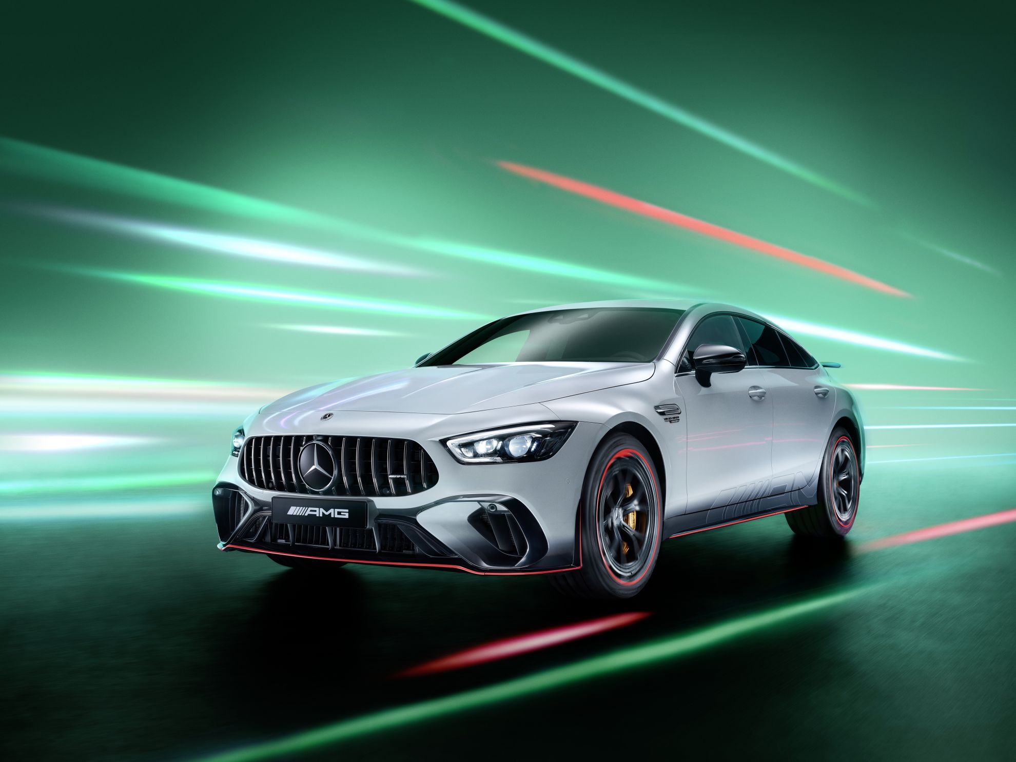 Tehnologie din Formula 1: Mercedes-AMG GT 63 S E Performance primește o ediție specială 