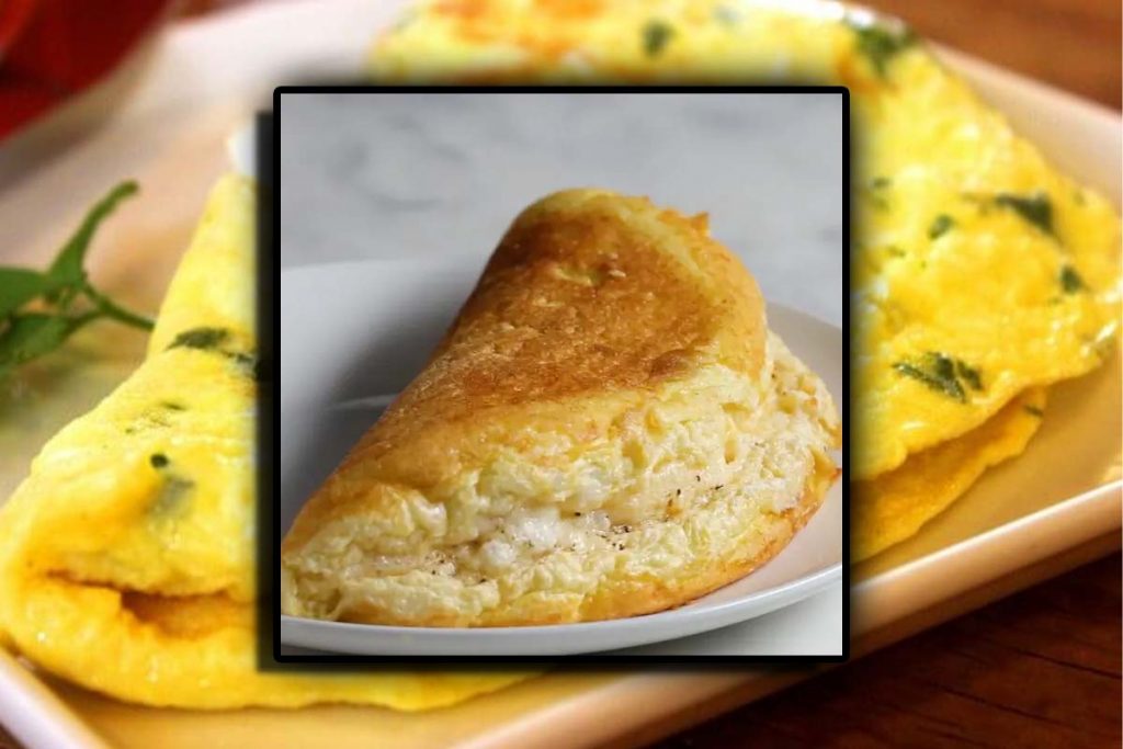 Cum faci omletă pufoasă. Ingredientul folosit doar de bucătării renumiţi