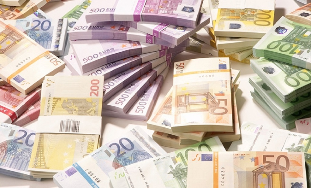 Curs valutar joi, 26 mai