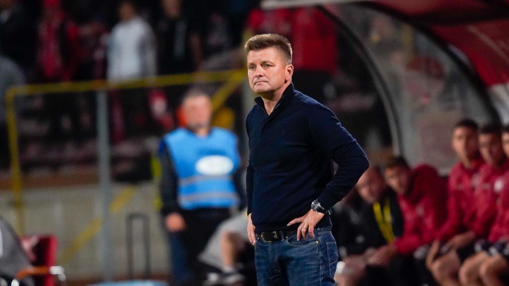 Dusan Uhrin, gata să se întoarcă la Dinamo, echipa care a retrogradat pentru prima oară în istorie. „La un moment dat, când va fi foarte greu”