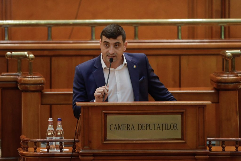 AUR nu este de acord cu pachetul de măsuri anunțat de coaliție: „Toate pilele politicienilor trebuie întâi introduse în sistem”