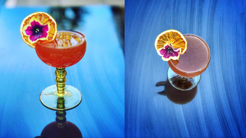 Millionaire no.1 – cum faci un cocktail clasic un pic altfel, cu rom și sloe gin