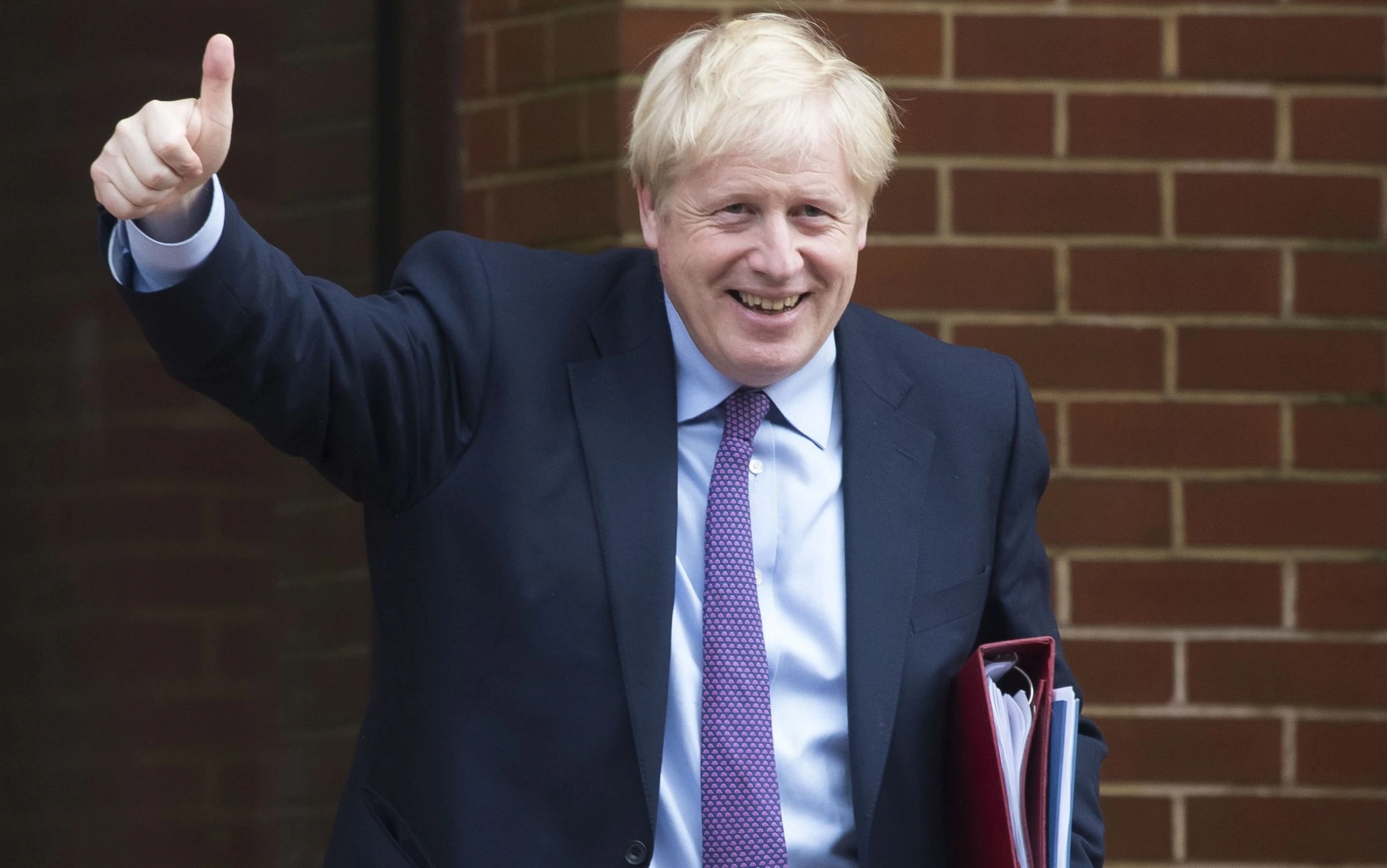 Boris Johnson rămâne premier al Marii Britanii