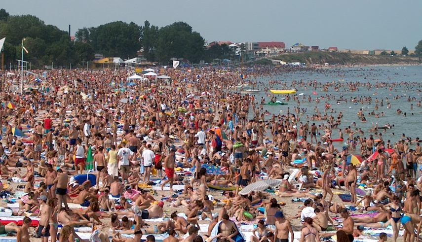 Cum trebuie să acționezi când copilul se pierde pe plajă