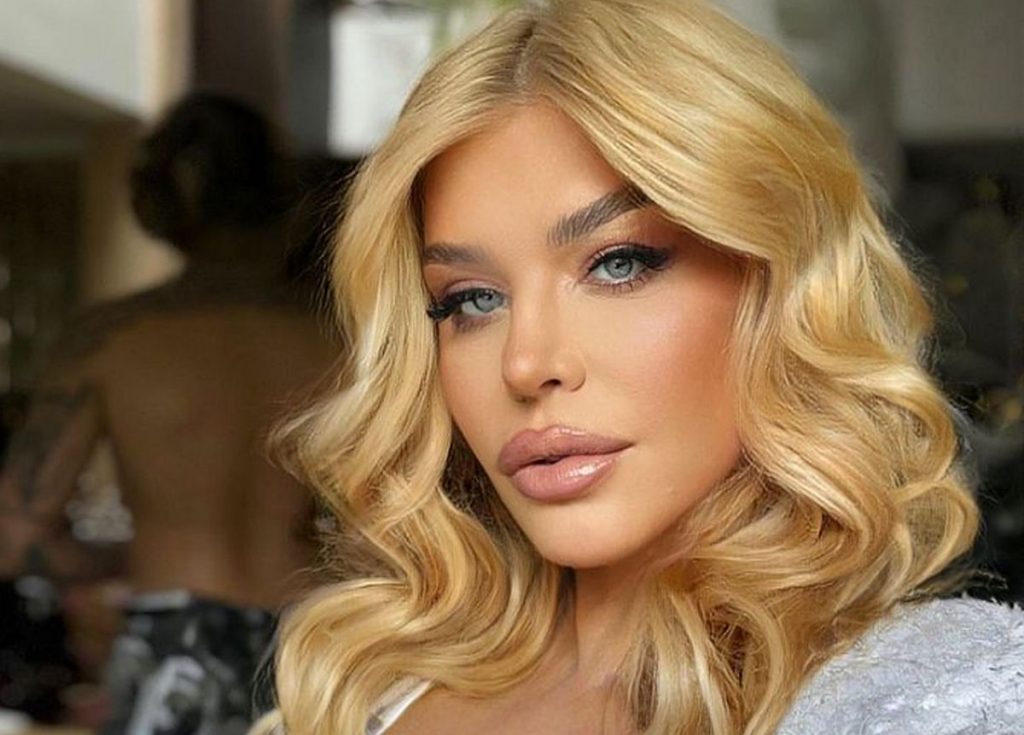 Loredana Groza, apariție uluitoare pe scenă. Fanii au confundat-o cu o vedetă internațională