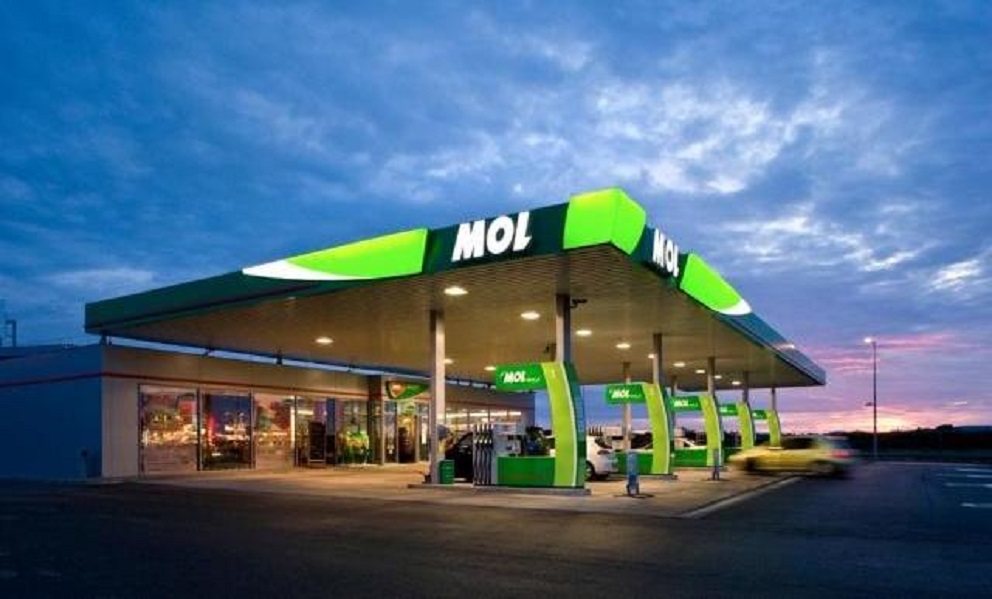 MOL scade limita zilnica de alimentare a vehiculelor de pasageri
