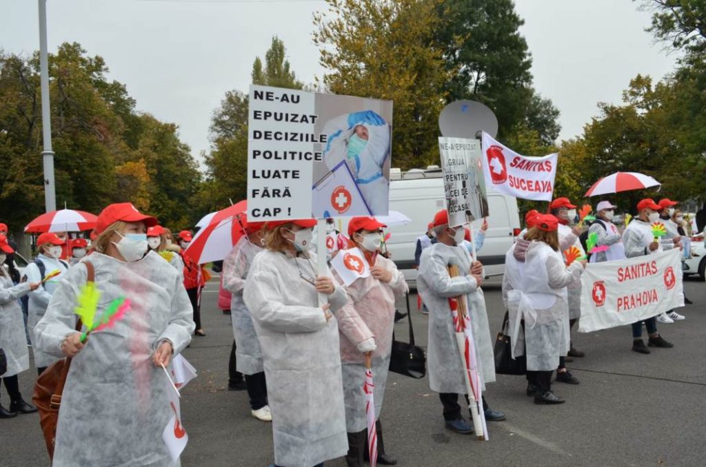 Protest la ceas aniversar, angajații din Sănătate amenință cu greva: „În loc să serbăm 33 de ani de la înființarea federației, ne propunem să ieșim în stradă ”