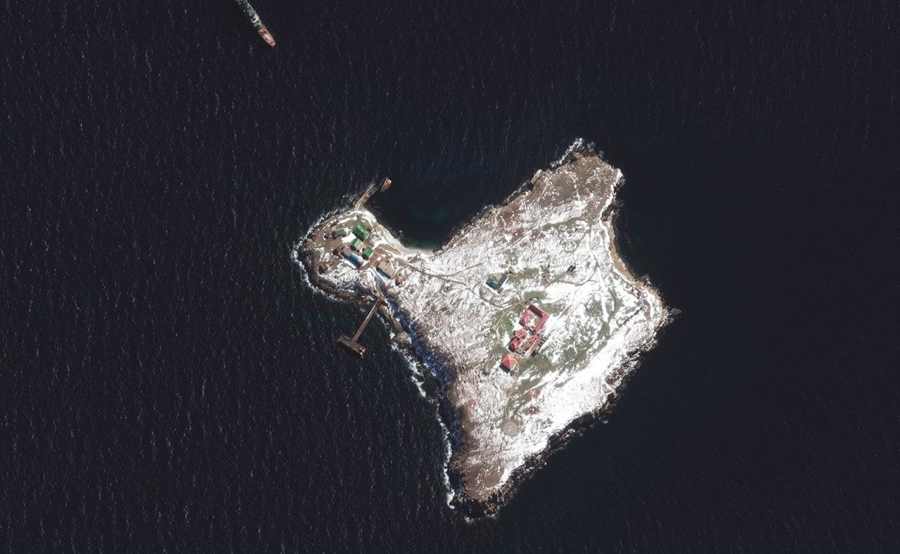 De ce s-a retras, de fapt, Rusia de pe Insula Șerpilor. „O înfrângere umilitoare pentru Kremlin”