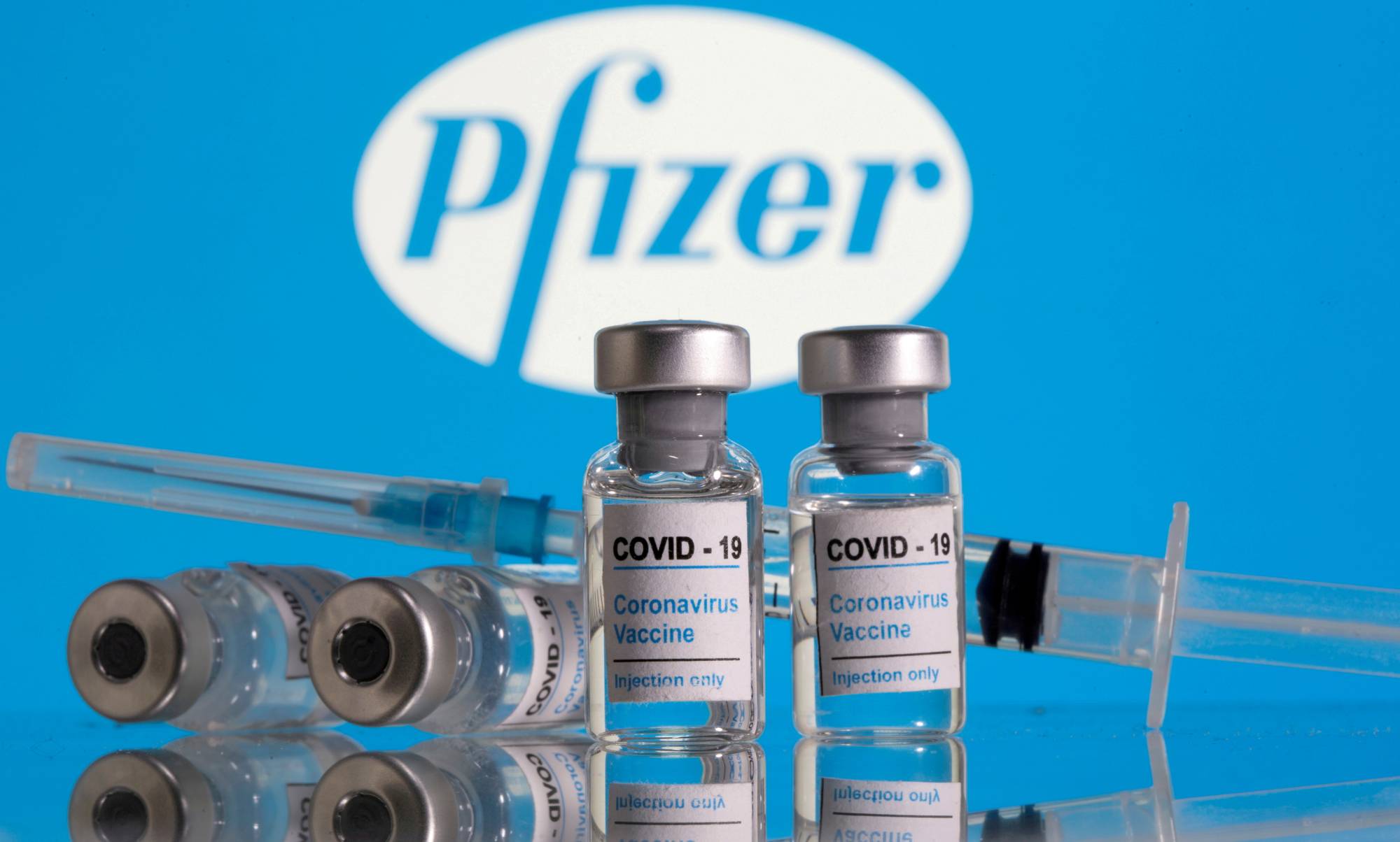 Statele UE, printre care și România, pun presiune pe Pfizer. Are legătură cu contractele pentru vaccinurile anti-COVID-19
