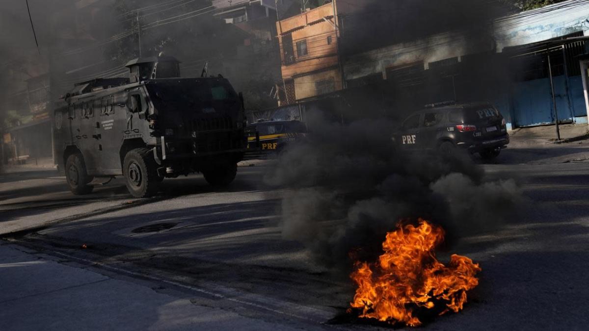8 persoane ucise in cursul unei operatiuni a politiei in Rio