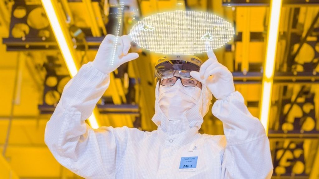Bosch investește 3 miliarde de euro pentru creșterea producției de semiconductori. Grupul german va deschide noi centre la Reutlingen și Dresda