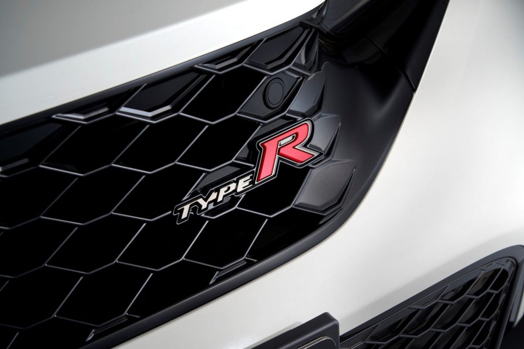 Premieră: noua generație Honda Civic Type R. Modelul de performanță dispune de un motor de 2,0 litri și cutie manuală cu șase rapoarte