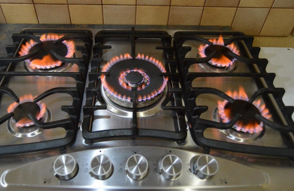 Raționalizarea gazului, luată în calcul de Guvern. Ce scenariu se pregătește pentru această iarnă