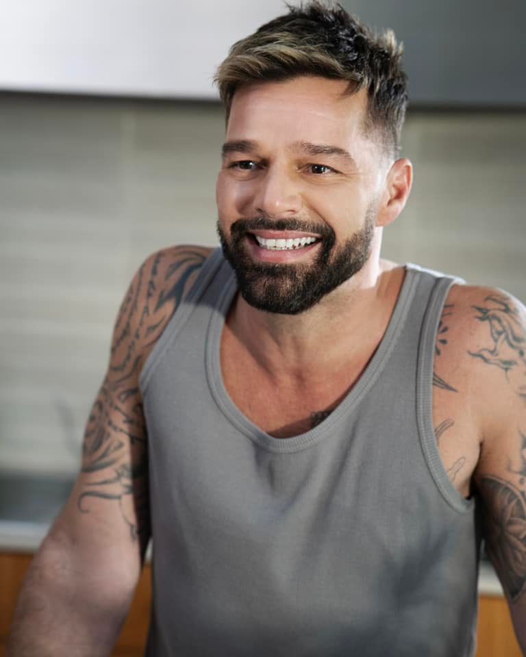Ricky Martin, acuzat de incest. Artistul riscă zeci de ani de închisoare