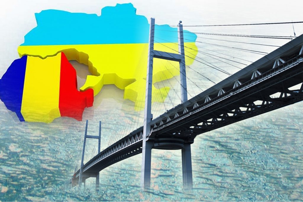 România și Ucraina, unite de un pod nou. Construcția peste Tisa înlocuiește vechiul drum din lemn