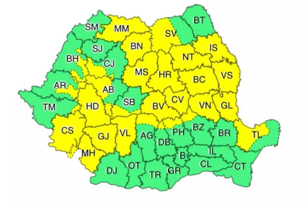 Vijelii si ploi torentiale in Romania. Zonele care scapa de canicula in acest weekend