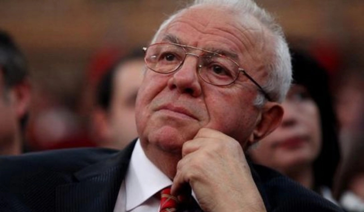 Condițiile de lux în care stă Alexandru Arșinel la azil. Are o armată de bucătari, saună, piscină și jacuzzi