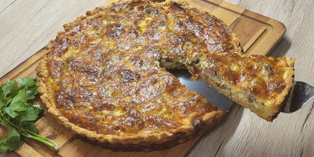 Quiche cu umplutură de șuncă și cașcaval. Sfaturi utile de preparare