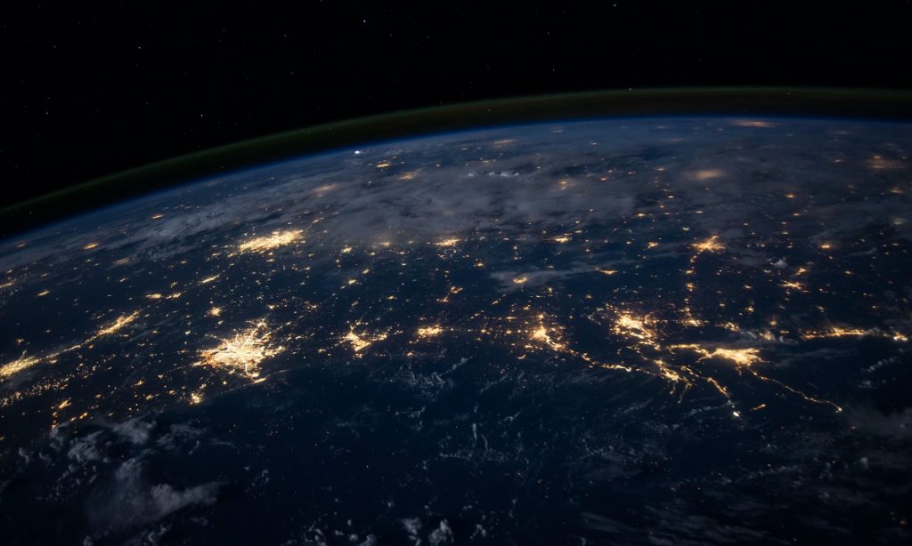 Omenirea a consumat tot ce poate produce planeta într-un an. Ar fi nevoie de 1,75 de planete Terra pentru a satisface nevoile populației lumii