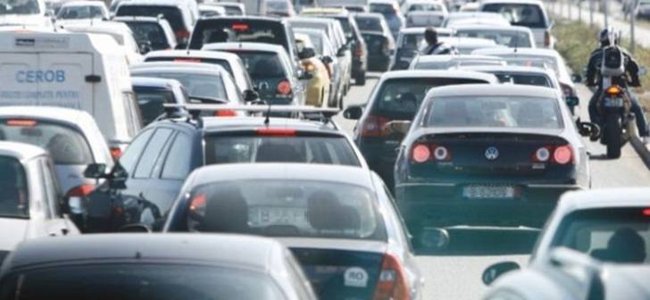 Atenție! Ce riști dacă porți șlapi în timp ce conduci sau dacă ai mâna în ghips. Toți șoferii trebuie să știe EXCLUSIV