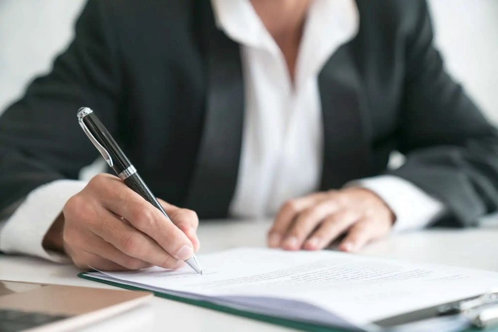 Cât costă să faci un PFA în 2022. Actele necesare și taxele pe care trebuie să le plătești