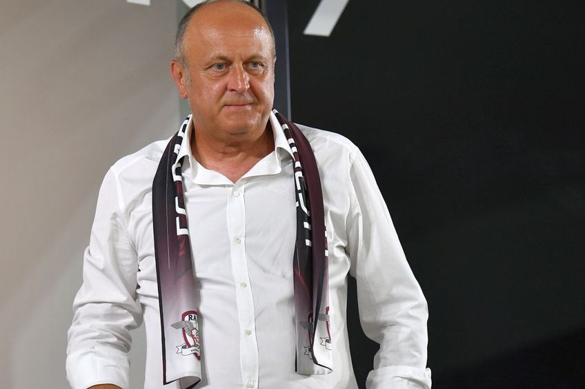 Cu cine tine, de fapt, Dan Sucu