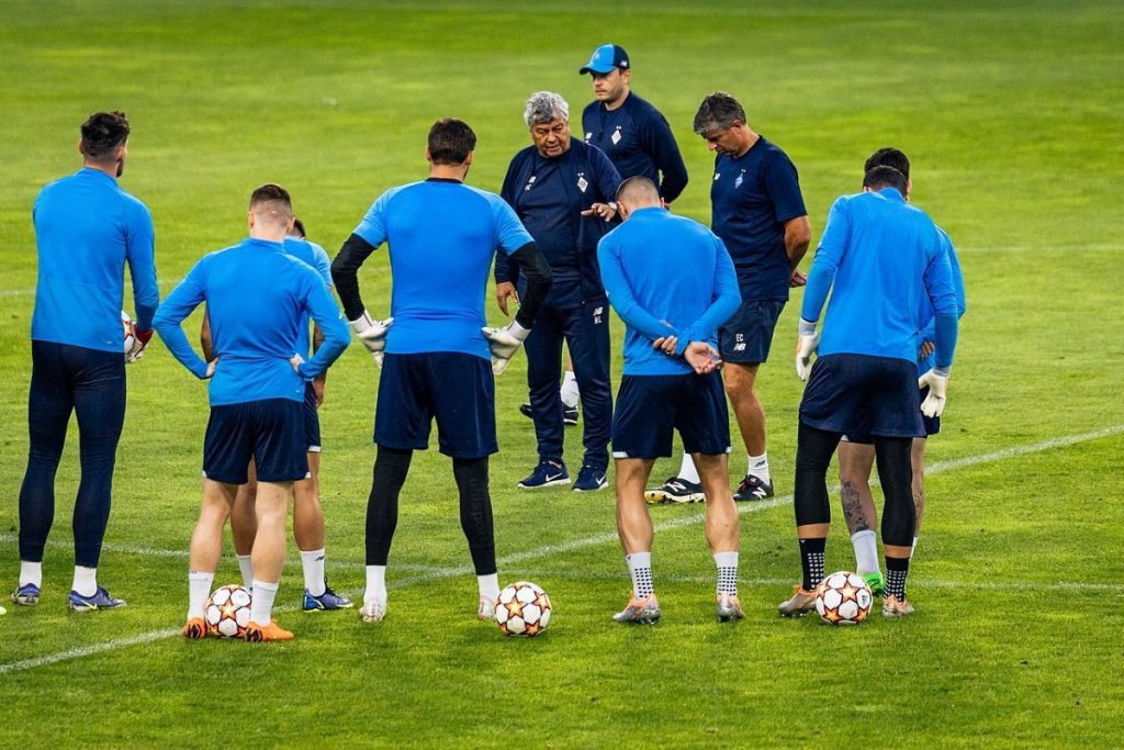 Fotbal în război. Mircea Lucescu și Dinamo Kiev reiau campionatul în Ucraina. Ce se va întâmpla în caz de alarmă aeriană