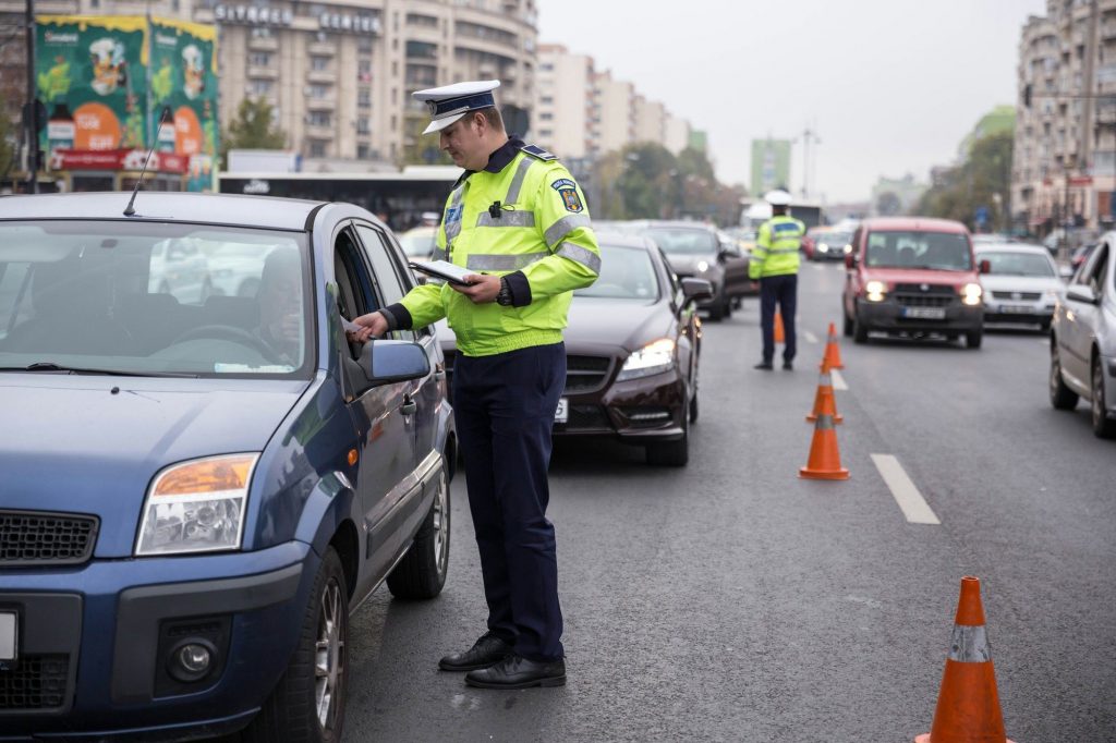 În ce situații se poate reține certificatul de înmatriculare. Ce scrie în lege