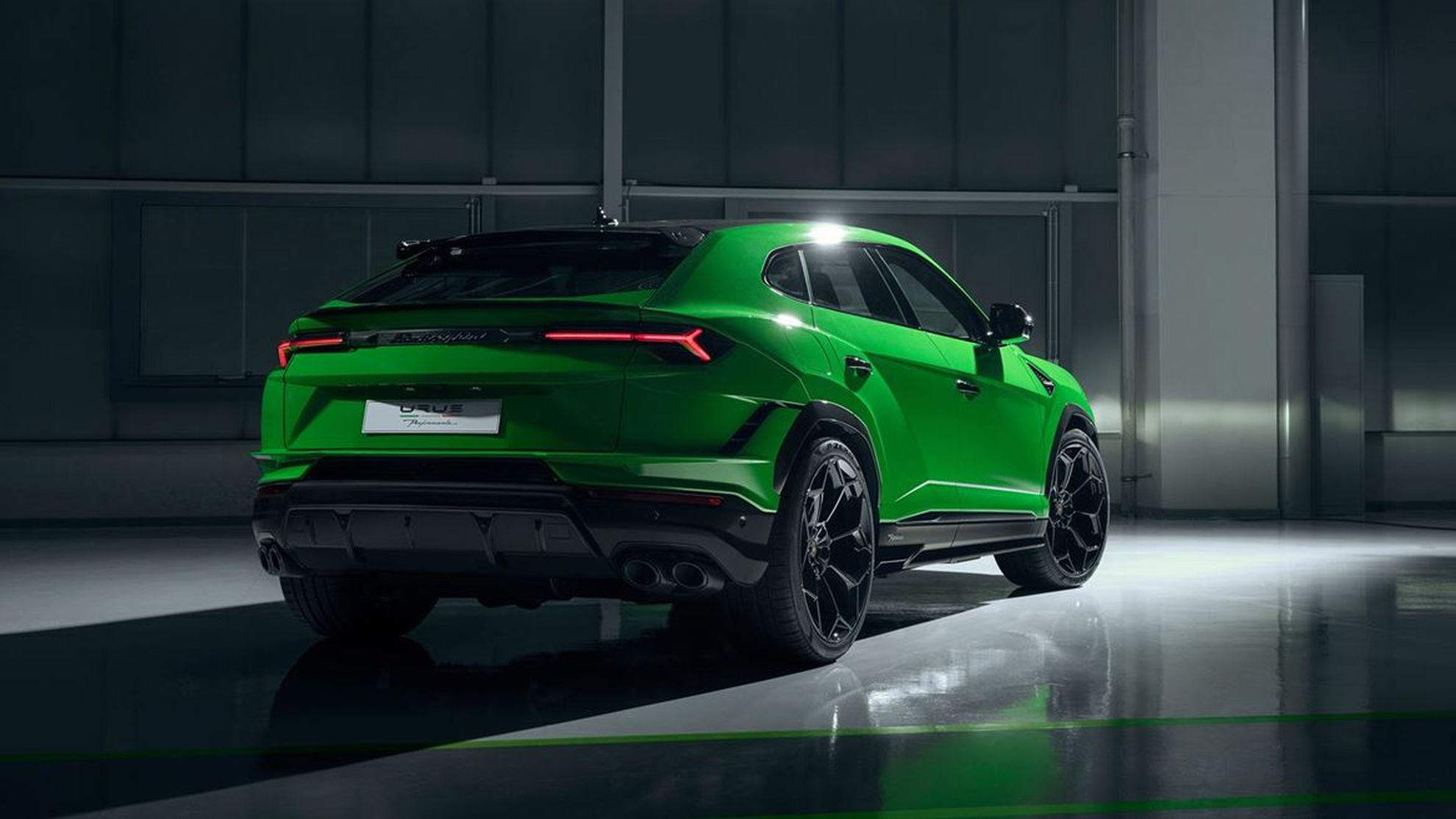 Noul Lamborghini Urus Performante: greutate redusă față de modelul normal și o creștere de putere de până la 666 CP