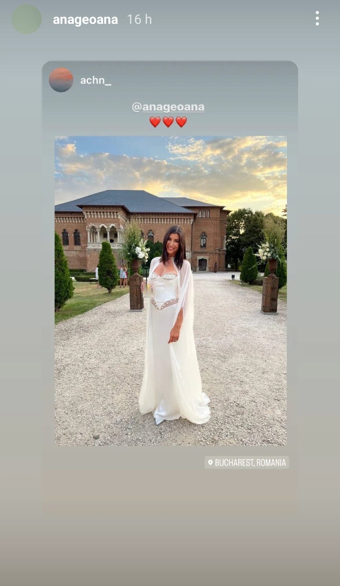 Logodna cu fast pentru fiica lui Mircea Geoana. Ana si iubitul sau au stralucit in ziua cununiei lor. GALERIE FOTO