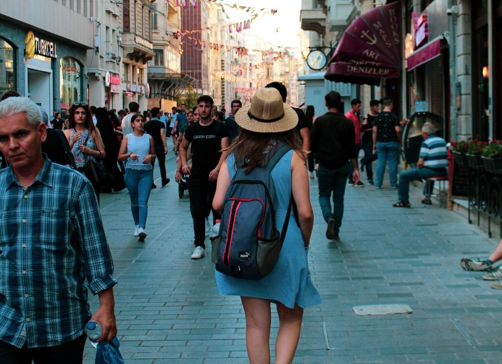 Orașul din România cu cele mai multe firme în colaps. Mii de oameni riscă să rămână fără loc de muncă