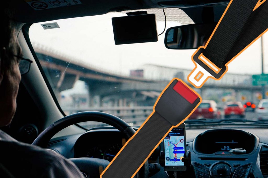 Persoanele exceptate de la purtarea centurii de siguranță. Care sunt prevederile legii